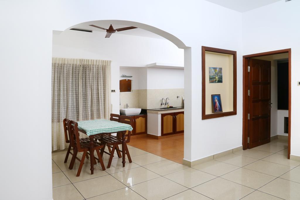 Kevins Placid Homestay Kochi Zimmer foto