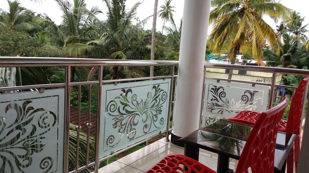 Kevins Placid Homestay Kochi Exterior foto